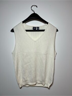 Y2K Vintage Cutter & Buck Women’s Small Ivory Cable Knit V-Neck Sweater Vest
